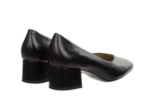 Czółenka Caprice 9-22315-42 Black Nappa 218006, Czarny, Skóra naturalna