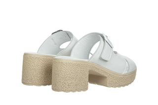 Klapki Bayla-161 022 09 Ln 13 White 161754, Biały, Skóra naturalna