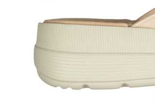 Japonki Azaleia Lia Soft Care Tam Off White 198046, Kremowy, Tworzywo