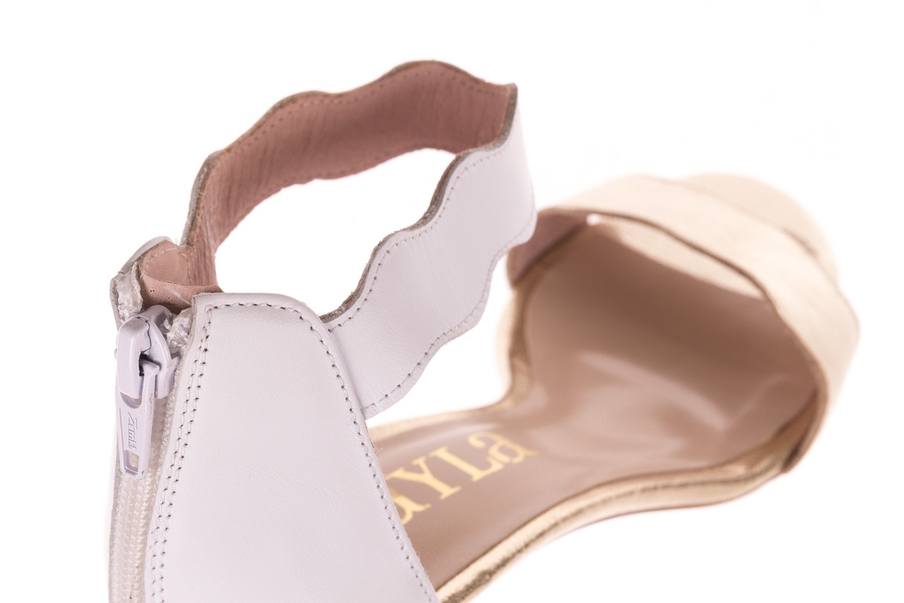 Sandały bayla-097 12 biało-złote sandały, skora naturalna  - sale - buty damskie - kobieta 13