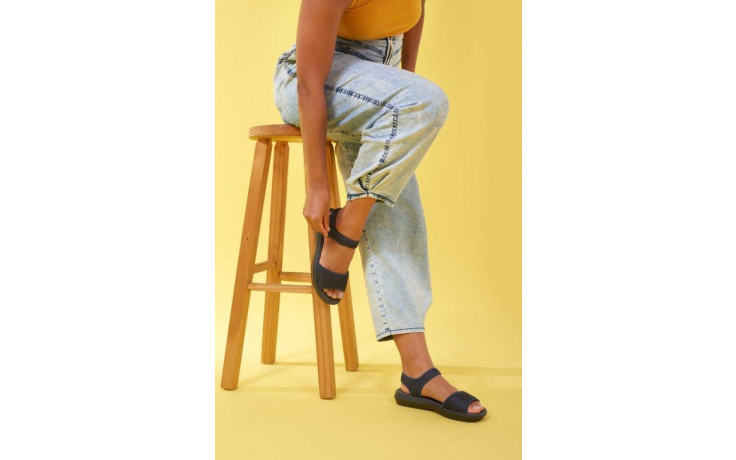 Sandały azaleia cassia comfy papete black 198030, czarny, materiał - płaskie - sandały - buty damskie - kobieta